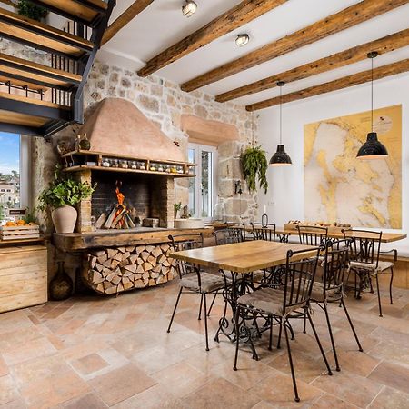 The House Hotel Malinska Luaran gambar