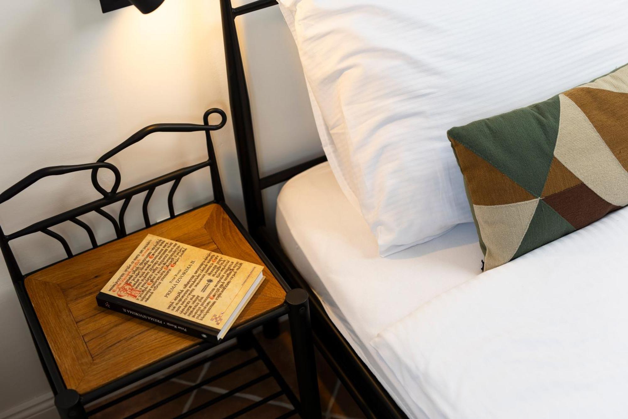 The House Hotel Malinska Luaran gambar