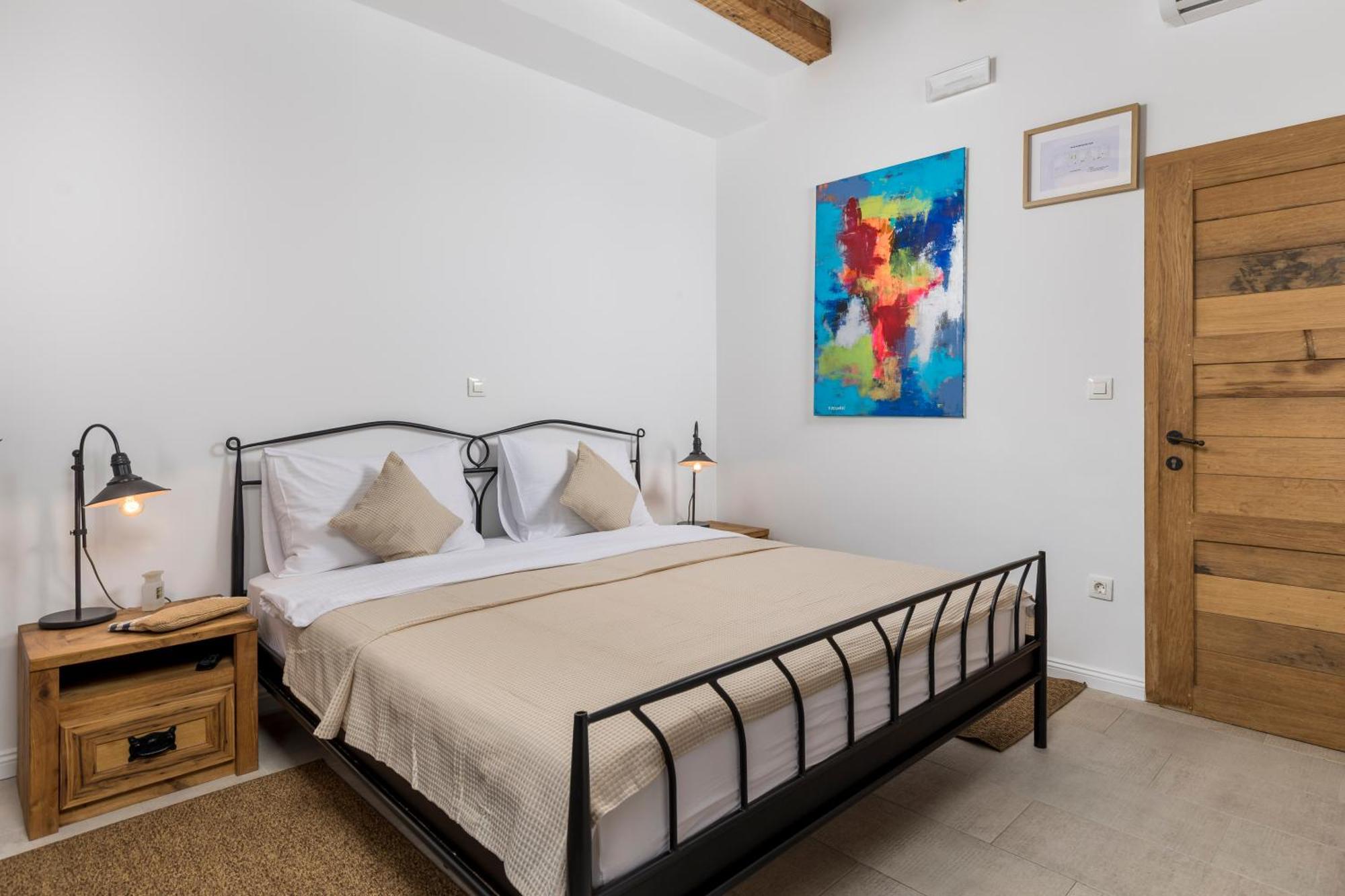 The House Hotel Malinska Luaran gambar