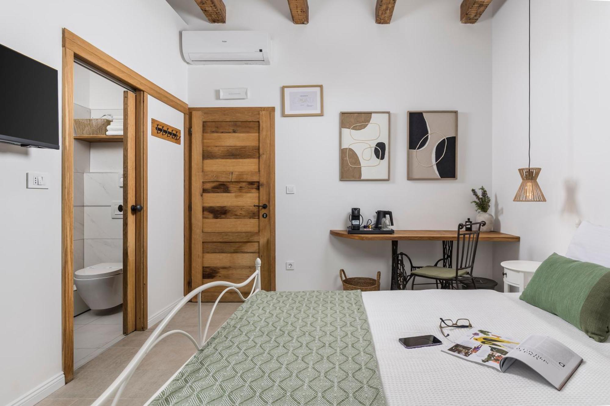 The House Hotel Malinska Luaran gambar