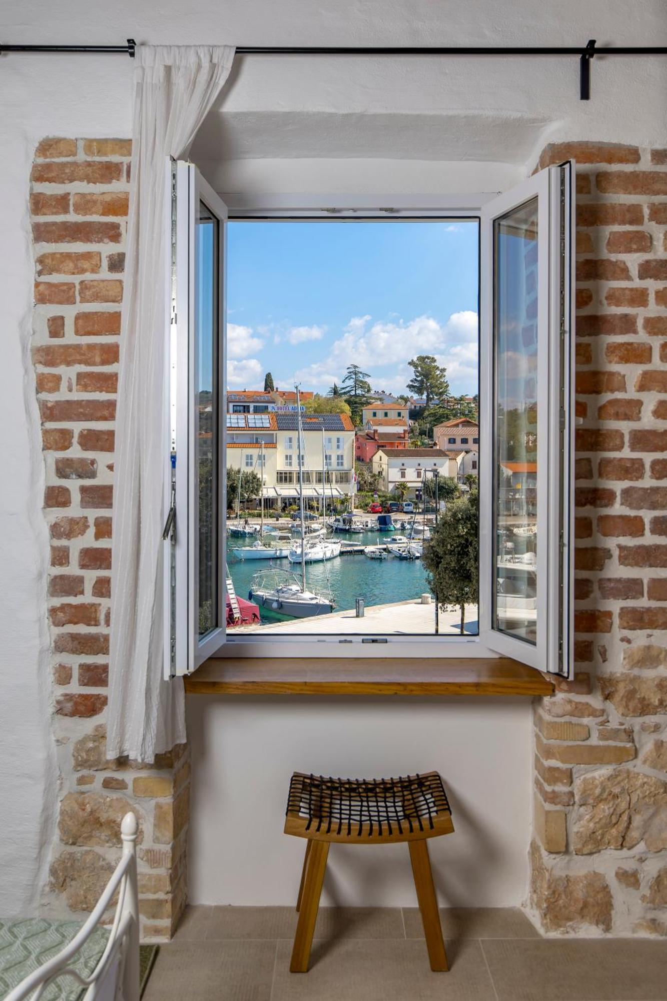 The House Hotel Malinska Luaran gambar