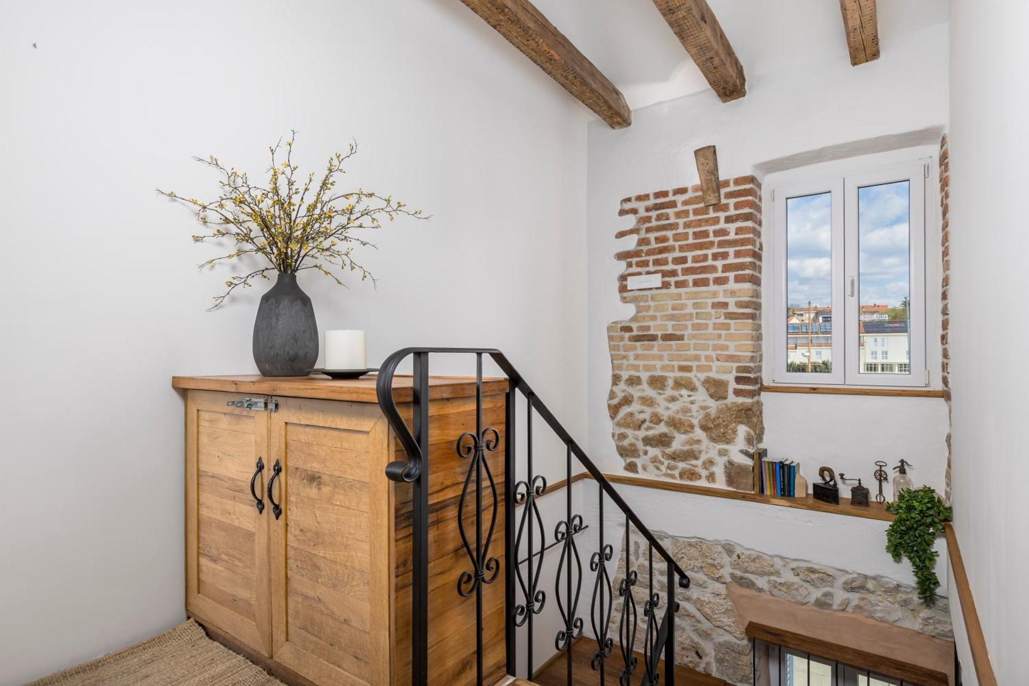 The House Hotel Malinska Luaran gambar