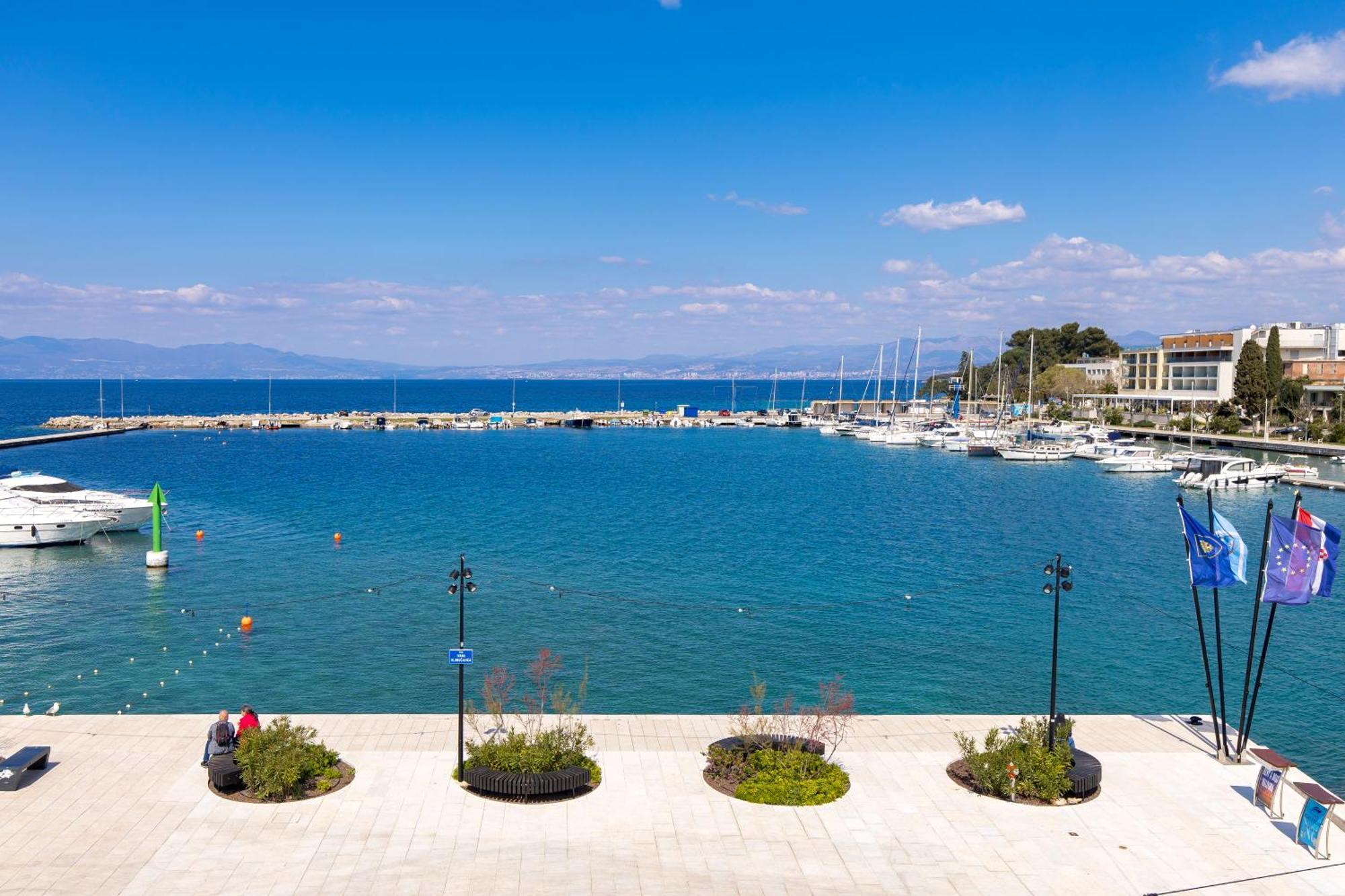The House Hotel Malinska Luaran gambar